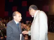 
A esquerda o ministro das Cidades,
Marcio Fortes e o diretor-
presidente da CELEPAR e secretário
de Assuntos Estratégicos, Nizan
Pereira, na Escola de Governo, no
dia 11 de dezembro de 2007 