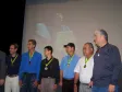 O Governador do Paraná, Roberto
Requião e os cinco cafeicultores
premiados nos concursos nacional e
estadual de Qualidade Café foram
homenageados na Escola de Governo,
no dia 11 de dezembro de 2007