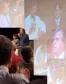 O governador Roberto Requião, durante a Escola de Governo, assinou decreto regulamentando aposentadorias. O governador Roberto Requião e a secretária chefe da Casa Civil em exercício Jussara Gusso