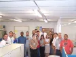 Presidente da Celepar, Nizan Pereira junto com técnicos da 
Central de Atendimento: satisfação 
do cliente e do cidadão
