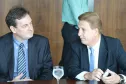 O governador Beto Richa assina contratos com quatro empresas para construção de três cadeias públicas (de Campo Mourão, Guaíra e Piraquara), de dois Centros de Integração Social (Piraquara e Foz do Iguaçu I) e para a ampliação da Penitenciária Estadual de Ponta Grossa. Curitiba,23/01/2013