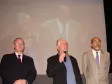 A esq. o vice-governador, Orlando 
Pessuti ao seu lado o Governador do 
Paraná, Roberto Requião e o 
secretário de Assuntos 
Estratégicos, Nizan Pereira, na 
Escola de Governo