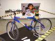 No Espaço Cultural Santos Dumont, da Companhia de Informática do Paraná (Celepar), exposição “A bicicleta como meio de transporte sustentável”, exemplares de bicicletas, informativos sobre a escolha, uso correto, fatores positivos e curiosidades sobre o veículo