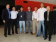 A partir da esq. da Celepar, Rafael Demetrio Benvenutti, Danillo Bazello, Fabio Suga, Roger Orlowski, Paulo Roberto Rosa, Marco Aurélio Cordeiro  e Marcelo Luiz Hummelgen 