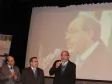 O secretário de Assuntos Estratégicos e diretor presidente da Celepar, Nizan Pereira, anuncia a criação do Telecentros Paranavegar "Vanderlei Falavinha Iensen", na Escola de Governo, o secretário Especial para a Coordenação de Projetos Sociais, Nivaldo Maldonado Gonçalves e o Diretor Administrativo-Financeiro, Ariel da Silveira