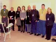 A partir da esq. da CELEPAR, 
Ezequiel Jonacir Mazza, Wilson de 
Freitas, responsável pelo sistema 
do SEAP/DETO, Maria Jose Resmer, 
Ana Paula Streit, Isis de Fatima 
Biscaia, Jarbas Pessoa de Oliveira 
(diretor administrativo 
financeiro), Geraldo Demario e 
Sodreia Elizangela dos Santos da 
Silva, na apresentação para os 
funcionários da CELEPAR do Sistema de
Central de Viagens 