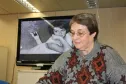A atriz e escritora Yara Sarmento, em palestra, na qual a artista apresentou seu livro “As Marés”, cedido para o acervo da biblioteca virtual da Celepar
