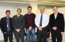 Celepar,  vereador Guto Silva, Lucio Alberto Hansel, diretor
administrativo-financeiro  da Celepar e  Joailson Agostinho, consultor do Sebrae  - Data: 18/05/2011