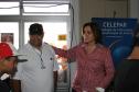 A secretária da Justiça, Maria Tereza Uille Gomes visitou o estande da Celepar. Na foto, ao lado de Alzemar Venâncio