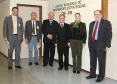 A Assembleia Geral Ordinária foi realizada na Celepar. Na foto, Samuel Leger (Fomento Paraná), Walter Hiroshi Yokoyama (Codapar), Lucio ALberto Hansel e Jacson Carvalho Leite (Celepar), Carolina Lucena Schussel (PGE) e Luiz Geremias de Aviz (Copel)