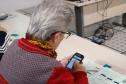 Mais uma turma com alunos da terceira idade foi formada pela Celepar. Ao todo, 58 pessoas com idade acima de 60 anos participaram do Curso Básico de Smartphone que a companhia oferta gratuitamente.