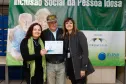 Mais uma turma com alunos da terceira idade foi formada pela Celepar. Ao todo, 58 pessoas com idade acima de 60 anos participaram do Curso Básico de Smartphone que a companhia oferta gratuitamente.