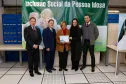 Mais uma turma com alunos da terceira idade foi formada pela Celepar. Ao todo, 58 pessoas com idade acima de 60 anos participaram do Curso Básico de Smartphone que a companhia oferta gratuitamente.