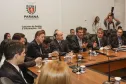 Governador Beto Richa lança o aplicativo "Menor Preço - Nota Paraná" e entrega prêmios do programa. Presentes os secretários estaduais, da Fazenda, Mauro Ricardo Costa e da Comunicação Social, Marcio Villela, presidente da Celepar, Jackson Carvalho, presidente da Assembleia Legislativa, deputado Ademar Traiano e os deputados estaduais Marcio Paulik e Claudia Pereira. Curitiba, 29/11/2016. Foto: Pedro Ribas/ANPr