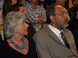 Na foto, a presidente do Museu Oscar
Niemeyer, Maristela Requião e o
diretor-presidente da CELEPAR e
secretário de Assuntos Estratégicos,
Nizan Pereira, na Escola de Governo,
dia 18 de dezembro de 2007