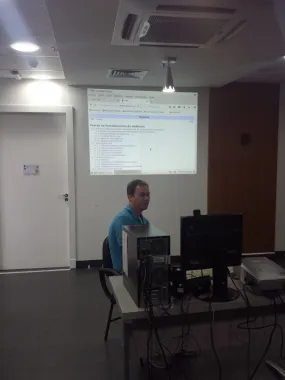 Integração de áreas da Celepar e melhoria de processos foram temas de fórum técnico em Cascavel