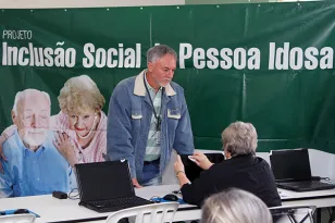 Boqueirão recebe nova edição do curso de acesso à internet e redes sociais voltado às pessoas idosas