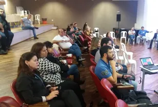 Prefeitura de Ponta Grossa conhece soluções desenvolvidas pela Celepar