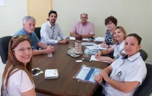  Prefeito de Cruzeiro do Oeste formaliza realização dos Curso para Inclusão Tecnológica dos Idosos no ano de 2018