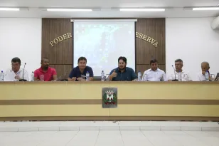 Prefeitos do Consórcio Caminhos do Tibagi conhecem iniciativas da Secretaria para Assuntos Estratégicos e da Celepar