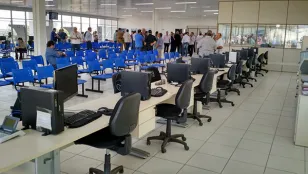 Muita alegria na entrega dos certificados para 108 formandos em Paiçandu