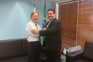 Amazonas tem interesse em sistemas de saúde implantados no Paraná