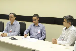Celepar recebe representantes da Mazars Brasil