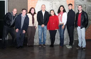 Marcelo Luiz Hummelgen; Luciano Carvalho Grade; Miriam de Athayde Burger; Eli Junior Lombardi; Joseane Cristine Mota;Luciane Neves Beppler; Claudio Marcelo Pokrywiecki; Arthur Jose Germano. 

Equipe do projeto ROe (Registro de Ocorrências Eletrônico).

