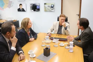 Paranáprevidência busca na Celepar apoio tecnológico às ações administrativas
