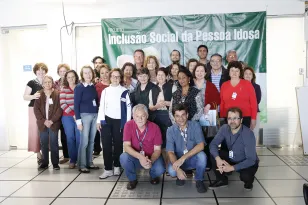 Curso Básico de Smartphone ministrado pela Celepar supera a marca de 900 participantes