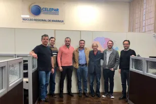 Núcleo Regional da Celepar em Maringá apresenta soluções da área ao diretor jurídico