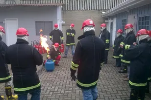 Brigada da Celepar recebe treinamento e realiza simulação de emergência