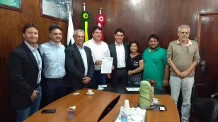 Município de Sertaneja e Celepar assinam proposta de soluções de gestão pública