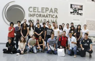 Alunos do Instituto Federal do Paraná visitam a Celepar