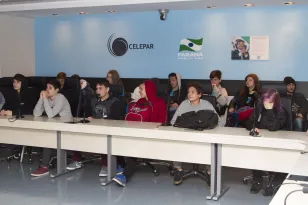 Novo grupo de alunos da TECPUC conhecem a Celepar