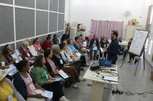Curso de Smartphone da Celepar chega à região da CIC, em Curitiba