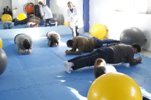 Oficina de postura corporal é realizada na Celepar 