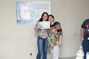 Curso de acesso à internet e redes sociais promovido pela Celepar insere mais 11 idosos no mundo digital