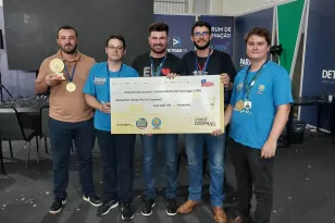 Hackathon do Show Rural: idealizadores de projeto sobre frangos ganham viagem ao Chile
