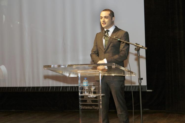 Presidente da Celepar recebe o prêmio Personalidade de Informática e Telecomunicações 2018