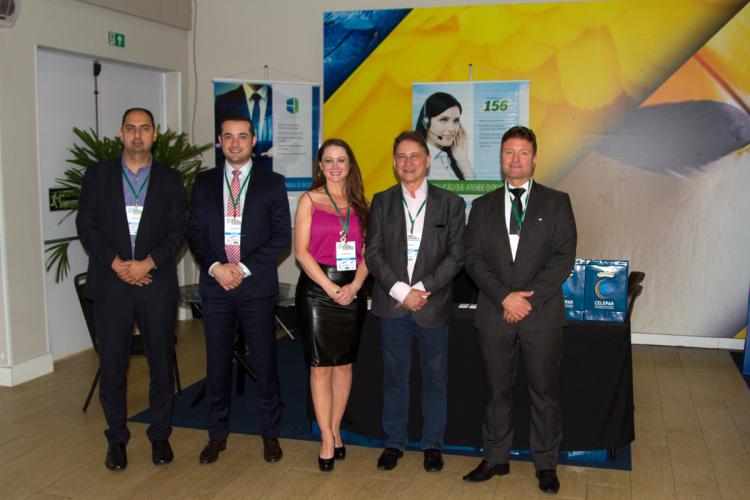 Celepar expõe soluções e serviços em evento da Associação dos Municípios do Paraná