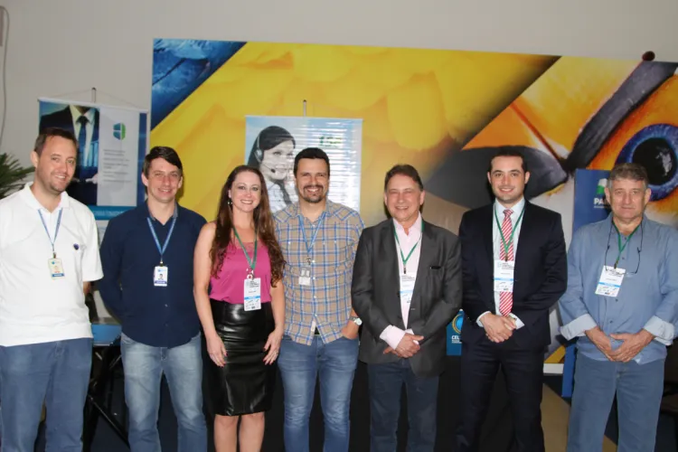 Celepar expõe soluções e serviços em evento da Associação dos Municípios do Paraná