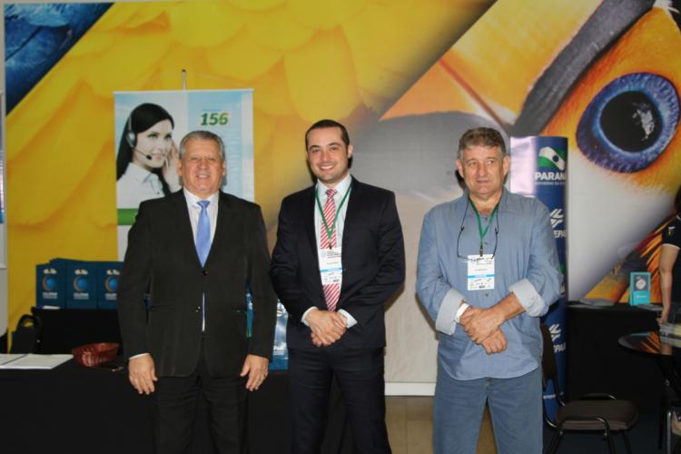 Celepar expõe soluções e serviços em evento da Associação dos Municípios do Paraná