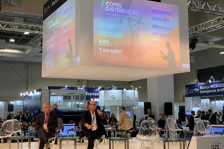 Celepar marca presença em evento de cidades inteligentes em São Paulo