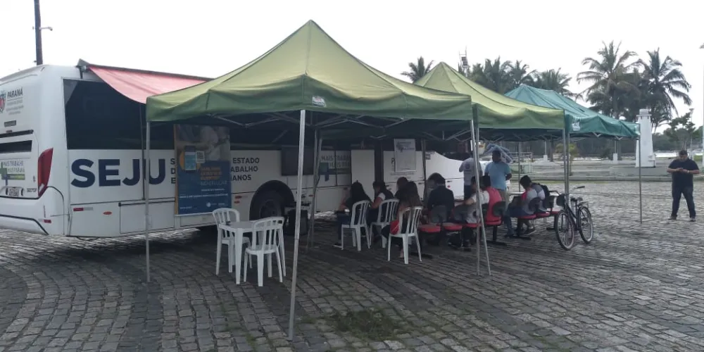 Programa Emprega Mais Paraná