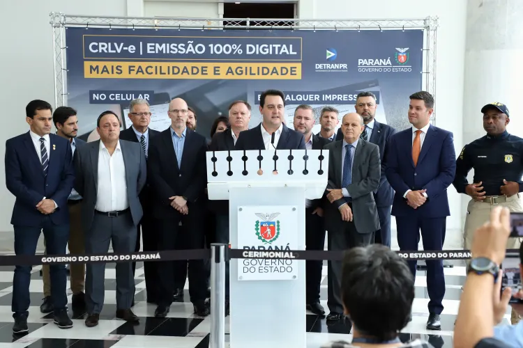 Paraná lança Registro de Licenciamento de Veículo eletrônico