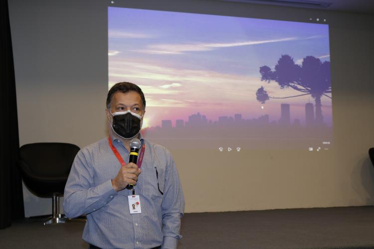 Vereadores de municípios paranaenses conhecem estrutura e soluções da Celepar