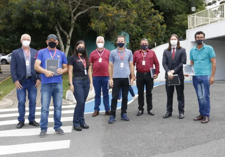 Vereadores de municípios paranaenses conhecem estrutura e soluções da Celepar
