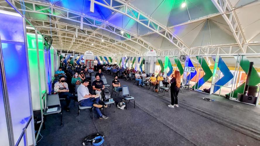 Espaço do Governo para ouvir ideias empreendedoras ganha destaque no Show Rural em Cascavel