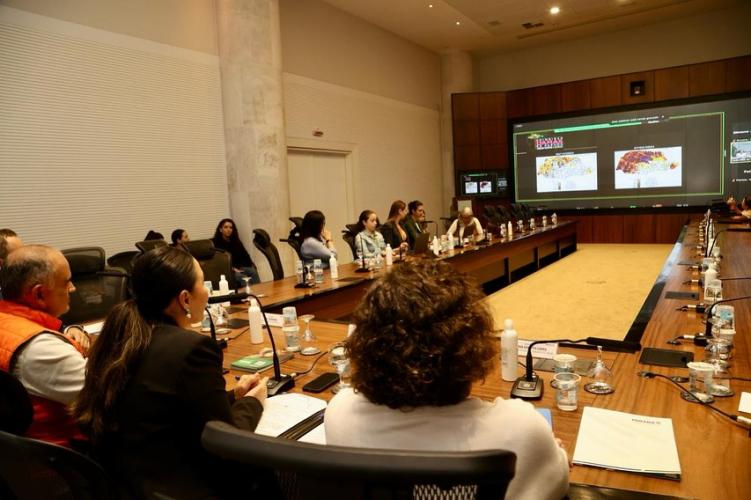 Celepar apoia evento das primeiras-damas do Paraná contra a dengue